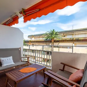 Grand T3 Juan Les Pins, 2 Balcons, Proche Plage Antibes